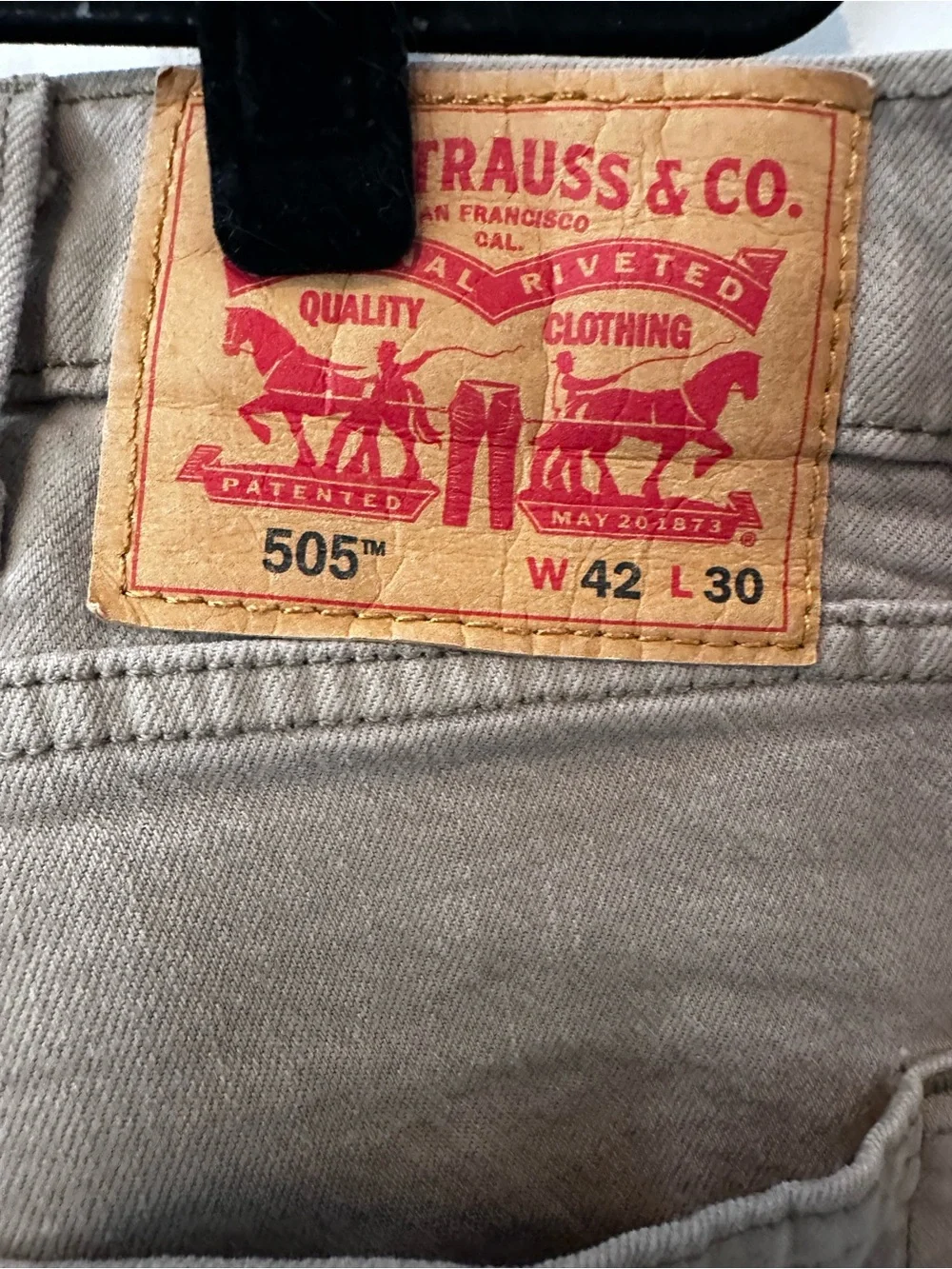 Levis relaxed fit